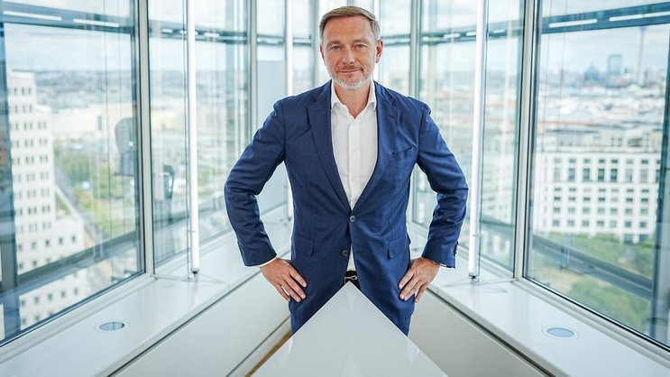 Christian Lindner wird Keynote Speaker beim Finanze Forum Zürich 2025 sein.