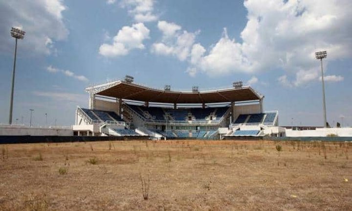 olympia_athen_2004_zuschauertribune.jpg