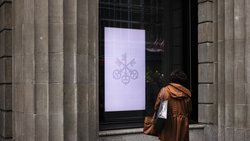 Frauen fehlt es oft an Wissen im Bereich Finanzen.