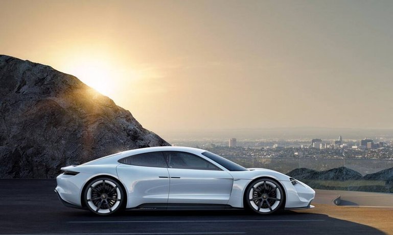 porsche08.jpg