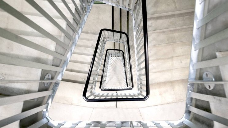 Der Wohnungsmarkt befindet sich in einer Abwärtsspirale (Bild: städtische Wohnsiedlung Hornbach, Zürich).