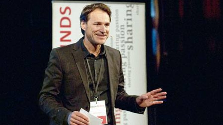 Bringt Wissenschaftler und Wirtschaftsgrössen zusammen: Rolf Dobelli.