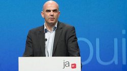 Bundesrat Berset: «Die Uhr tickt.» (Bild: Keystone)