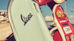 Bereit für Abenteuer: Die Vespa steht auch für ein Lebensgefühl.