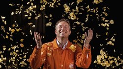 Im Chips-Himmel: Im Jahr 2023 hat der Chips-Baron Christoph Zweifel 301 Millionen Franken mit seiner Firma umgesetzt.