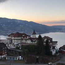 Die wunderbare Aussicht vom ehemaligen Hotel Fürigen auf den Vierwaldstättersee.