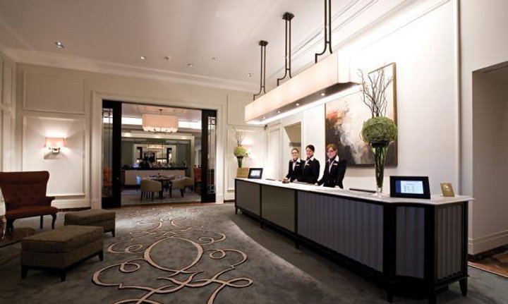 fairmont-le-montreux-palace_0.jpg