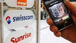 Platzhirsch Swisscom wird bei bei Festnetz, Datendiensten und Mobiltelefonie von kleinen Anbietern bedrängt. (Bild: Keystone)
