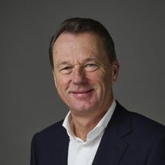 Dirk_118023.jpg