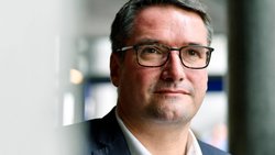 Ein gemütliches Alterspöstchen sieht anders aus: Christian Levrat ist der neue Präsident der Post.