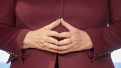 Merkel-Raute: Hände kann man in erfolgreiche Vorträge einbeziehen. Keystone