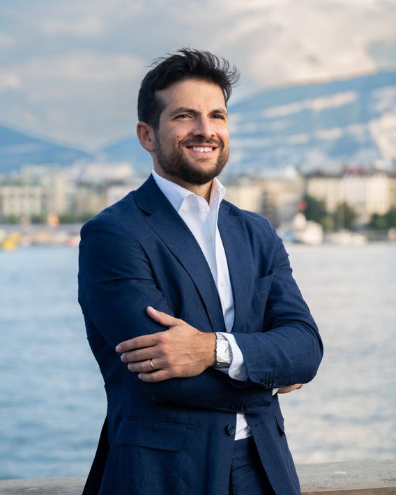 Jonathan Brinbaum, CEO BULGARI