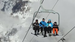 Skiurlauber: «Alles fährt Ski» gilt nicht mehr.   Katharina Wieland Müller/Pixelio