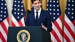 Muss sich gestiegenen Inflationsrisiken stellen: US-Notenbankchef Kevin Warsh.