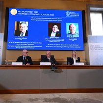 Joel Mokyr, Philippe Aghion und Peter Howitt heissen die neuen Nobelpreisträger für Wirtschaftswissenschaften.