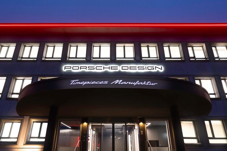 Die neue Manufaktur von Porsche Design in Grenchen im ehemaligen Gebäude von Eterna.