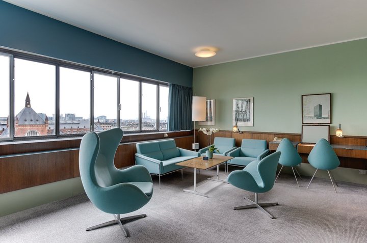Arne Jacobsen.png
