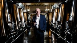40 Stundenkilometer zu schnell: Die Geschwindigkeitsübertretung hat für Michel Reybier (hier in seinem Weingut Cos d’Estournel) schwere Folgen.