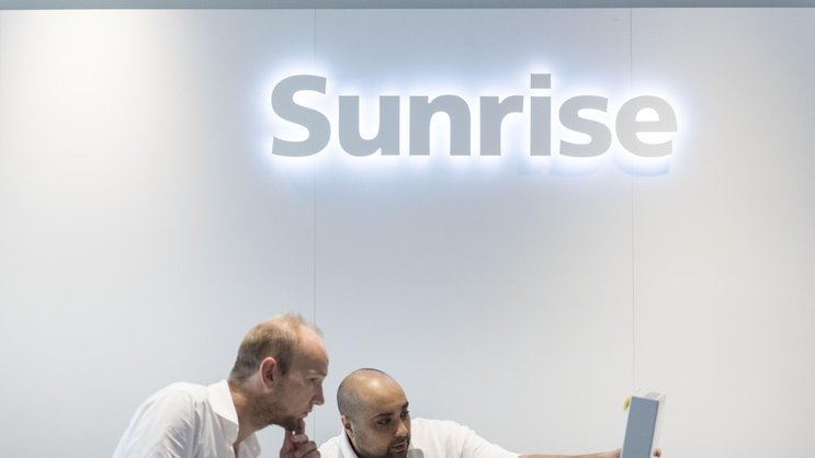 Kahlschlag bei Sunrise: Das Telekom-Unternehmen will bis zu 450 Stellen streichen.