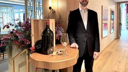 Jean-Philippe Weisskopf (44) ist ausserordentlicher Professor für Finanzen an der EHL Hospitality Business School und Experte für Wein als Anlageform.