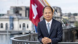 Huawei-Chairman Eric Xu: Alle sechs Monate rotiert der Posten als operativer Chef zwischen drei Personen.
