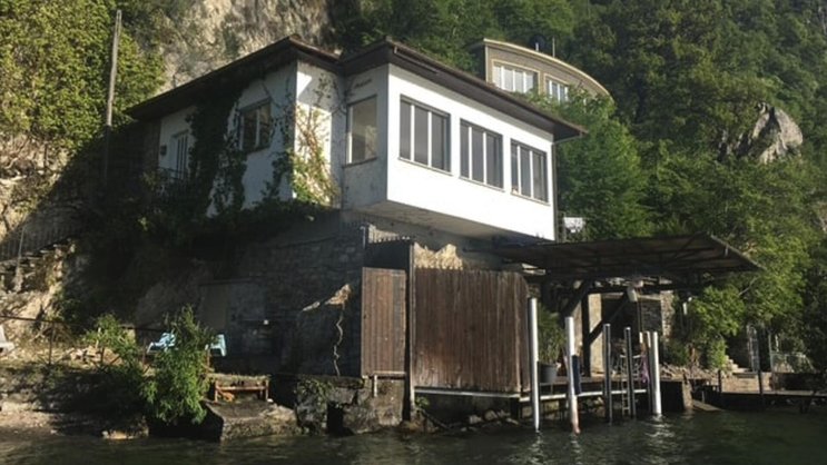 Das 1,5-Zimmer Ferienhaus in Pugerna TI kostet weniger als 1 Million Franken.