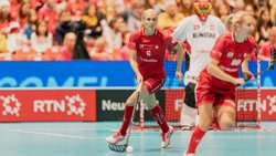Michelle Wiki beim Nationalspiel gegen Deutschland 2019: Die Kapitänin bestreitet unterdessen als Anwältin ihre zweite Laufbahn.