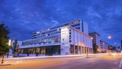 Kongresszentren wie das Trafo sichern Badens Zukunftsfähigkeit.