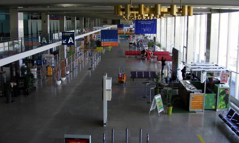flughafen-paris-orly.jpg