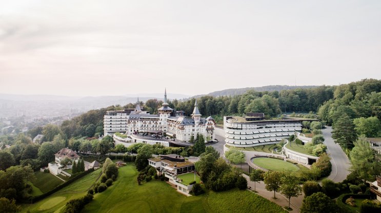 Die Konferenz findet im The Dolder Grand in Zürich statt.