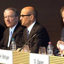 Migros-Spitze mit CEO Herbert Bolliger (r.): Delegierte fordern die Trennung von Verwaltungsrat und operativer Führung.