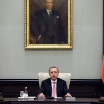 Präsident Erdogan: Zu den Sorgen über den Kurs kommen gemeinsame Interessen. Keystone