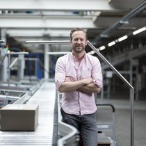 Stefan Fraude ist CEO von Brack.Alltron, Co-Gründer sowie Verwaltungsratspräsident der B2B-Lernplattform Maxbrain