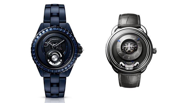 Die J12 Bleu 2025 von Chanel (links) und die Arceau Duc Attelé von Hermès: Die beiden Marken sind dank ihrer Tradition, Strategie und Exzellenz zu Institutionen geworden.