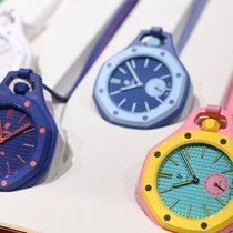 Die Uhr von Audemars Piguet und Swatch.