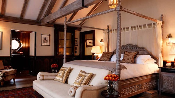 4_the_connaught.jpg