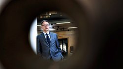 Luciano Floridi: «Die Erkenntnis, dass wir nicht einzigartig sind, was Informationsverarbeitung angeht, ist die Wurzel vieler unserer Ängste.»