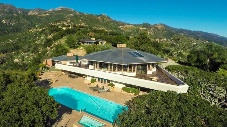 360 Grad Blick: Die Ex-Villa von George Michael wird verkauft. LuxuryEstate.com