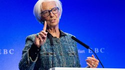 EZB-Präsidentin Christine Lagarde erhöht den Leitzins auf 2,25 Prozent.