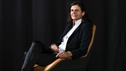 Monika Walser (55) ist seit 2014 CEO und Teilhaberin an der Luxusmöbelmanufaktur de Sede. Davor war sie in leitender Funktion unter anderem bei Freitag und bei der damaligen Diax.