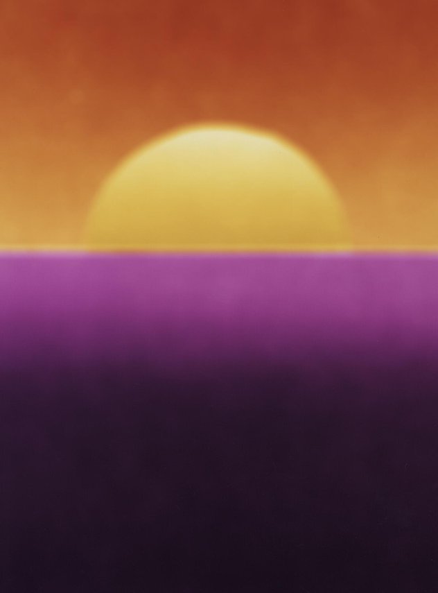 «Sunset» (2022), Luminogramm auf Fuji-Crystal-­Archive-Papier, 40 × 30 cm.