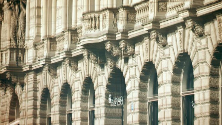 Credit Suisse: Umstrittene Praxis könnte Intrigen und Mobbing fördern.