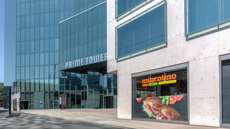 In Zürich, gleich neben dem Prime Tower, hat Migrolino eine neue Filiale eröffnet. Die Alkoholkontrolle übernimmt KI.