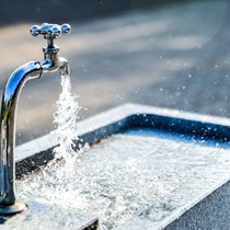 Der Dividendenfluss könnte bald gedrosselt werden.