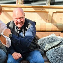Die Legende Jean-Claude Biver und sein Schützling Ben Küffer (links): Mit der Wild ONE wird Norqain endlich (etwas) wilder.