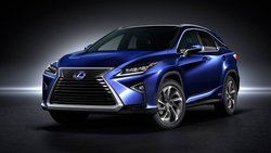 Platz und Power ohne Ende: der Lexus RX450h F Sport. PR