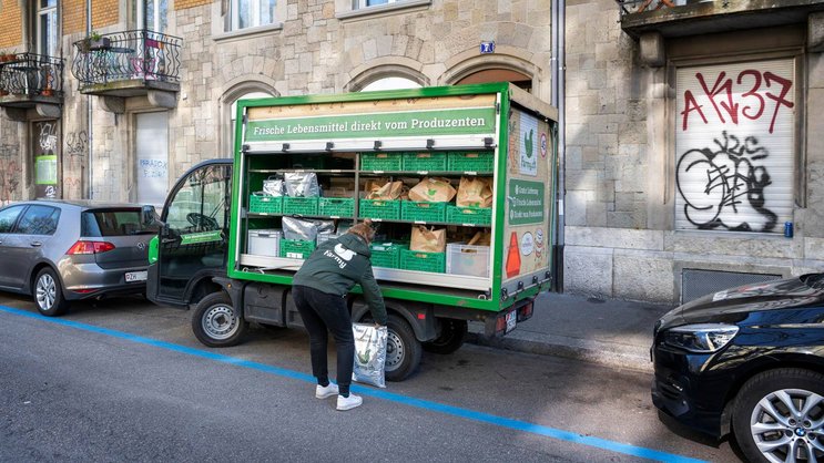 Das «Belächeln» ist Migros und Coop vergangen: Farmy ist zum ernstzunehmenden Player im E-Food-Business geworden.