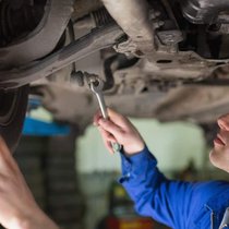 Die günstigste Garage in der Nähe: Die Plattform Carhelper ist ein Art «booking.com» für Auto-Reparaturen.