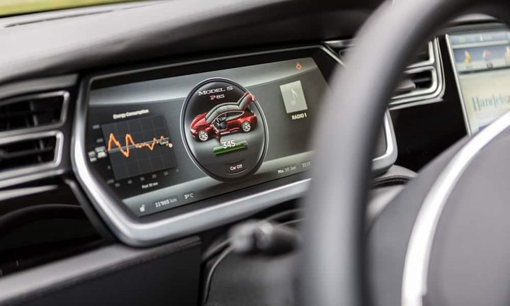 tesla-16.jpg