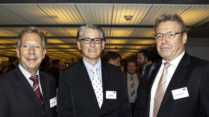 2013-10-03_prix_svc_2013_zuerich_networking_zpi_x9b4008.jpg
